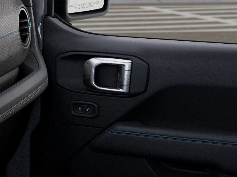 New 2025 Jeep Wrangler Unlimited Rubicon 4xe image 25