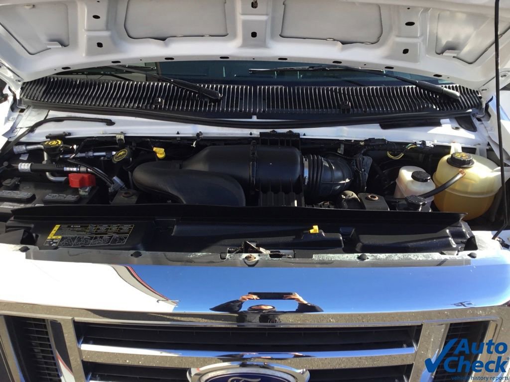 Used 2016 Ford E-350 and Econoline 350 Super Duty image 29