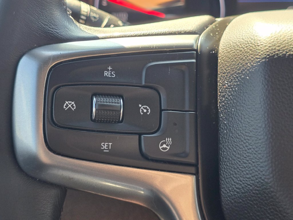 Used 2022 Chevrolet Silverado 1500 LT AWD/4WD image 32