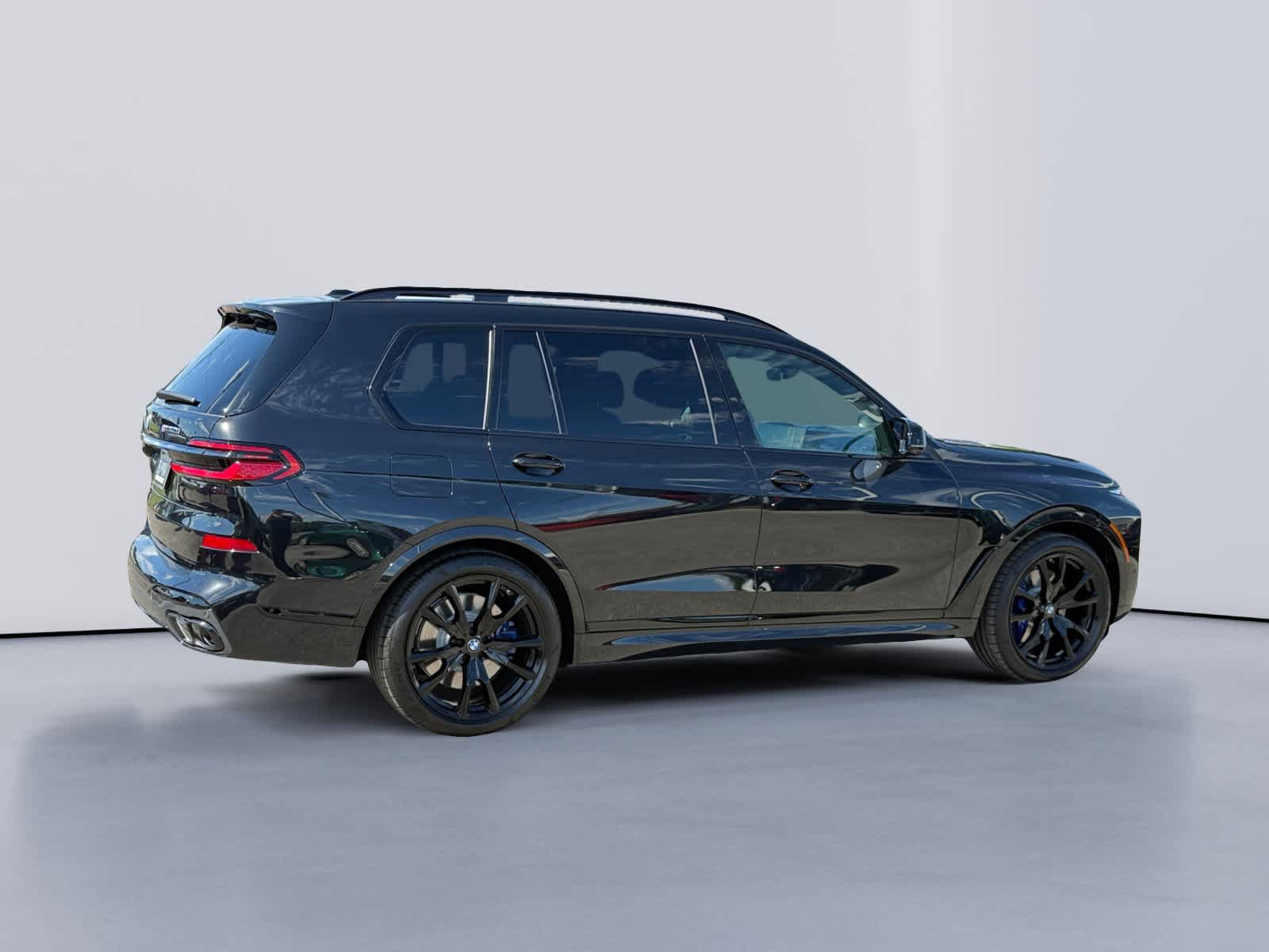 New 2027 BMW X7 M60i AWD/4WD image 3
