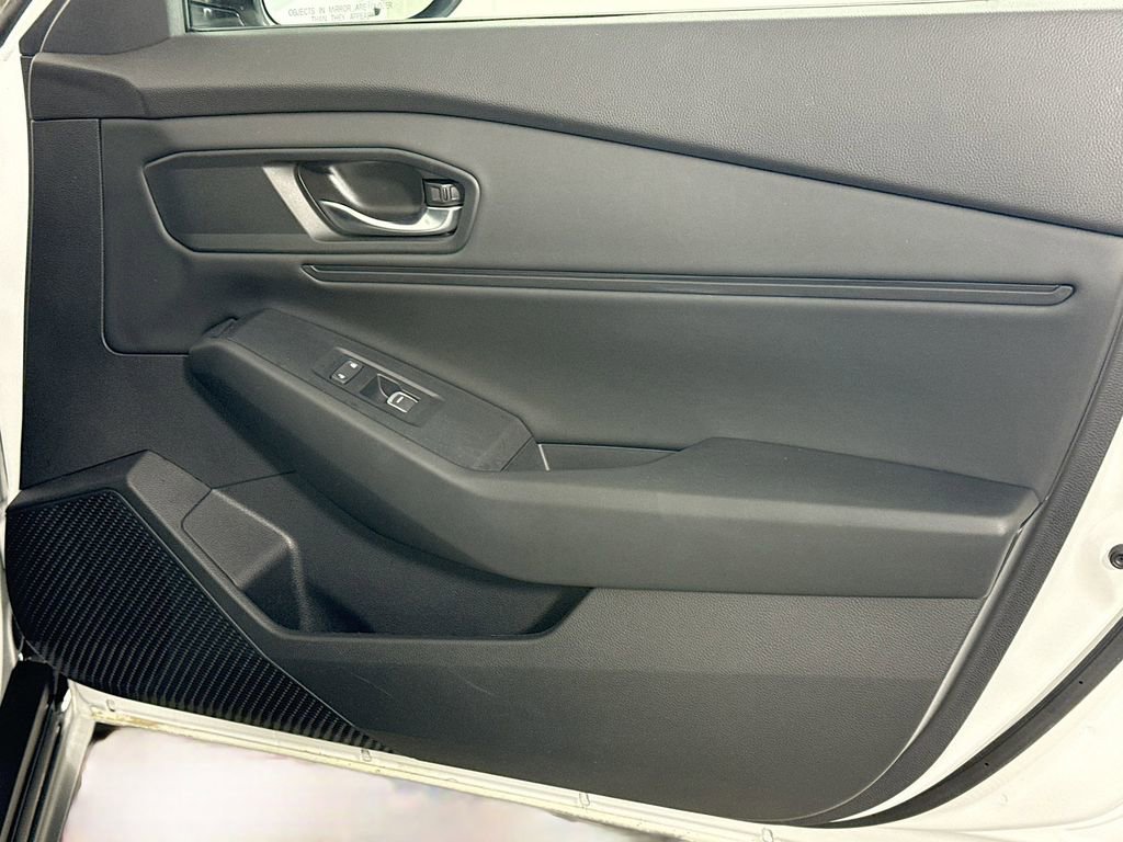 Certified 2023 Honda Accord EX image 28