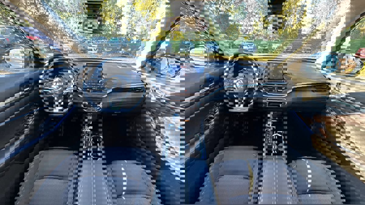 Used 2023 Nissan Altima 2.5 SV image 25