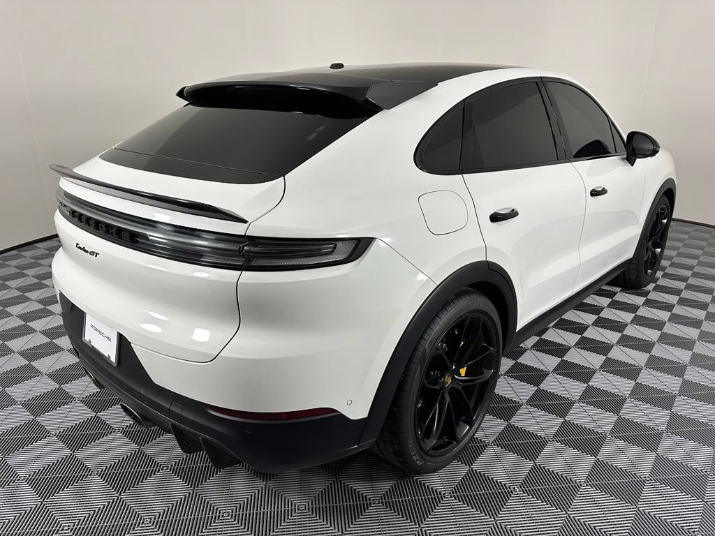 Certified 2024 Porsche Cayenne Turbo GT AWD/4WD image 10
