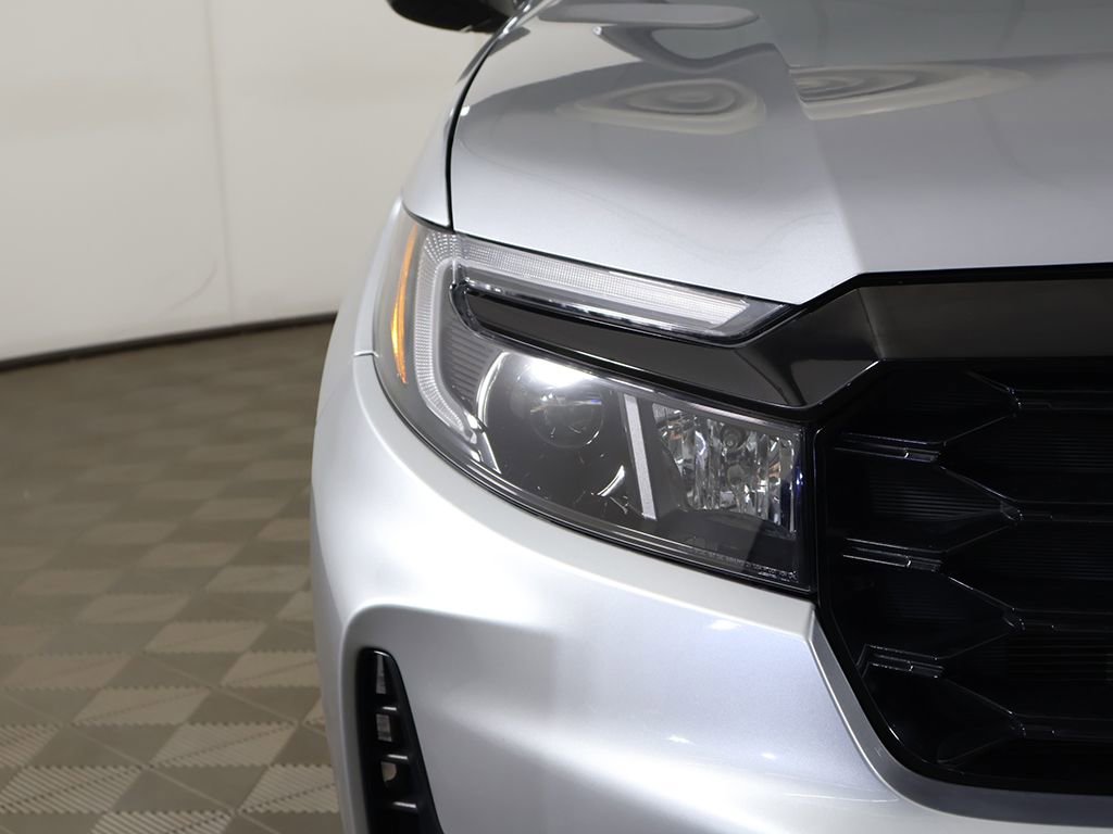 Used 2022 Honda Passport Elite image 16