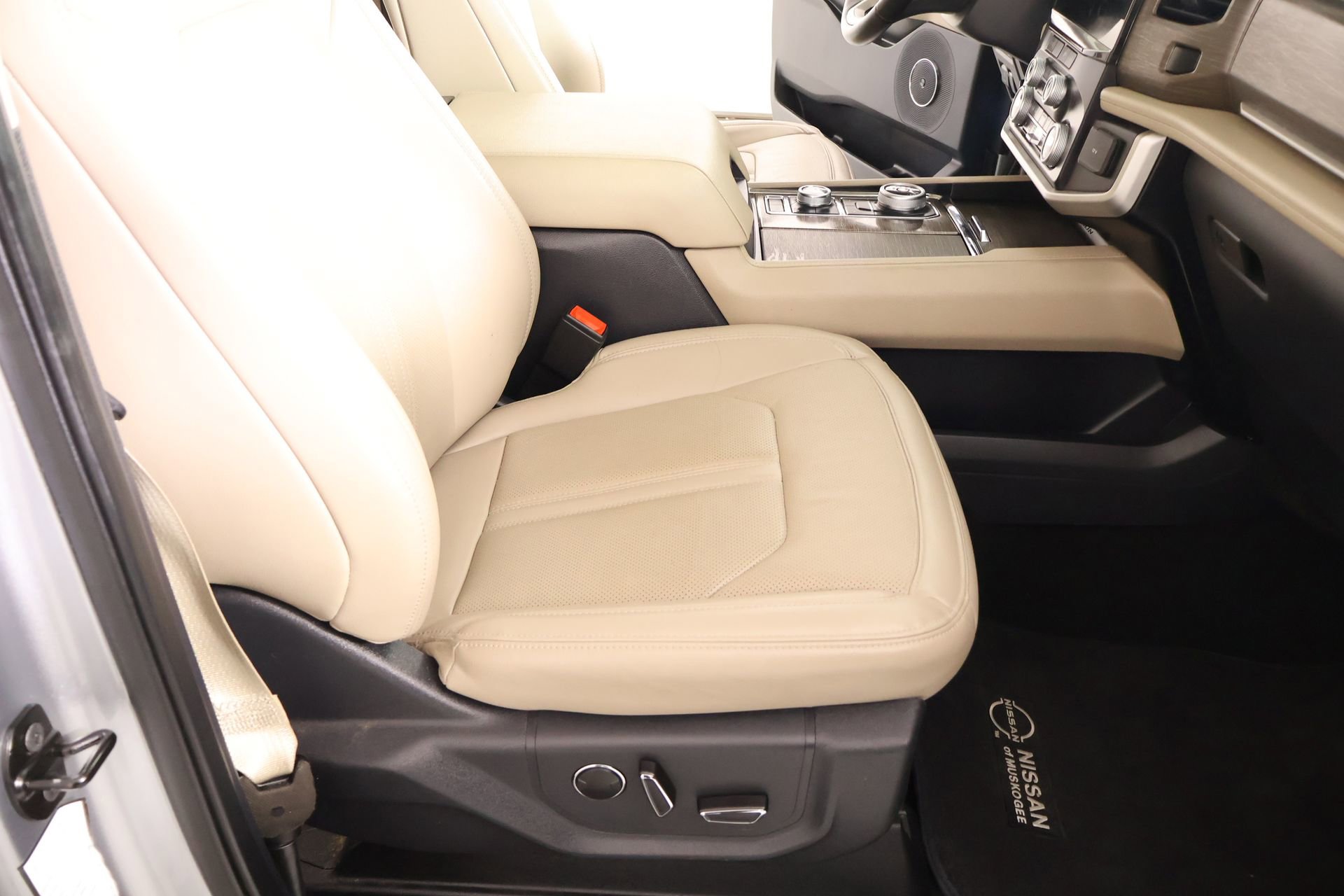 Used 2024 Ford Expedition Max Limited image 15