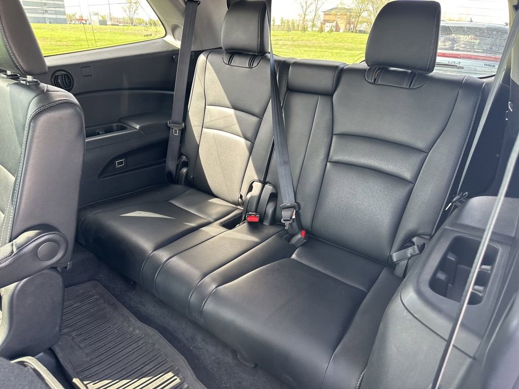 Used 2017 Honda Pilot Elite image 16