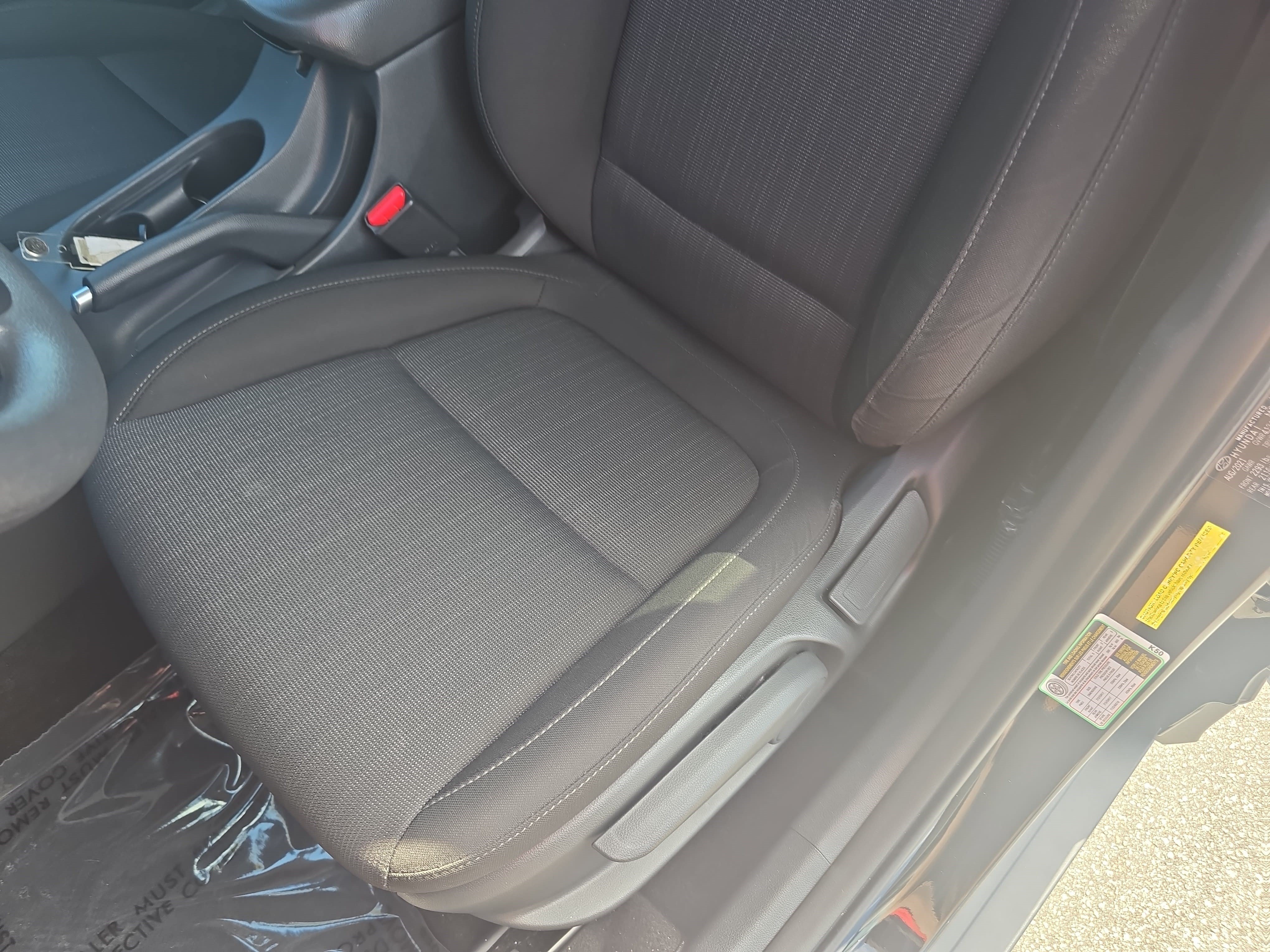 Used 2022 Hyundai Kona SEL AWD/4WD image 14
