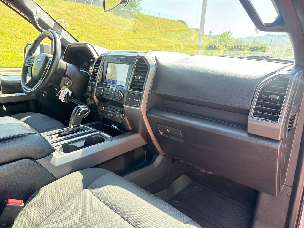 Used 2020 Ford F150 XLT w/ Equipment Group 302A Luxury AWD/4WD image 29