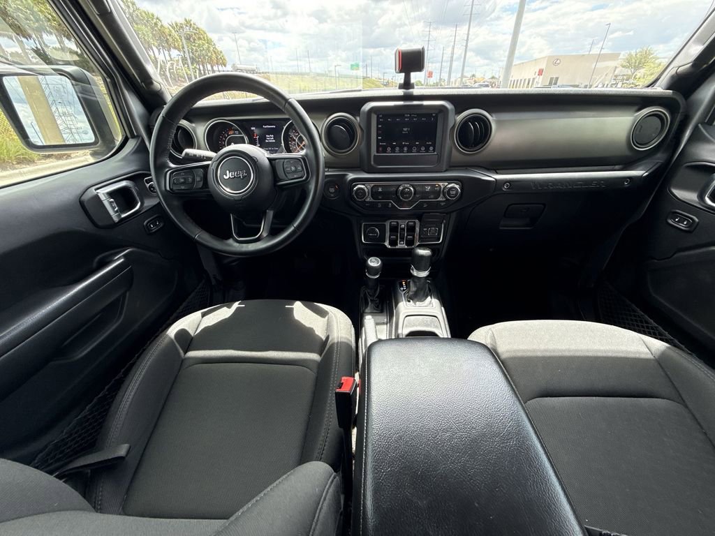 Used 2018 Jeep Wrangler Unlimited Sport S AWD/4WD image 19