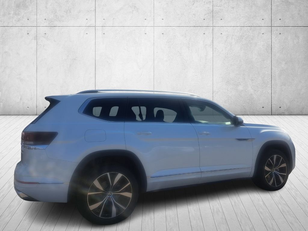 Used 2025 Volkswagen Atlas SEL Premium R-Line image 5