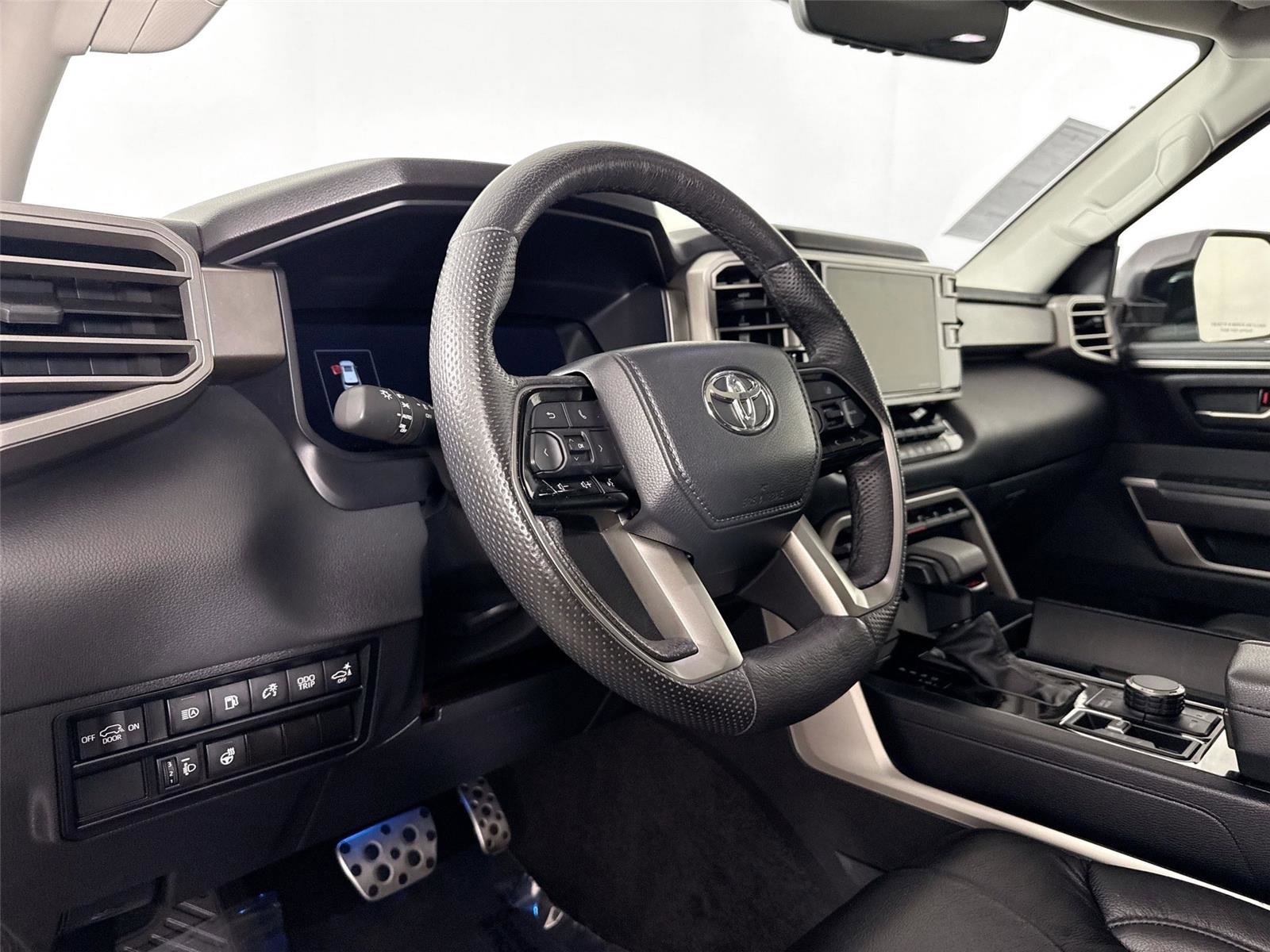 Certified 2024 Toyota Sequoia SR5 image 13