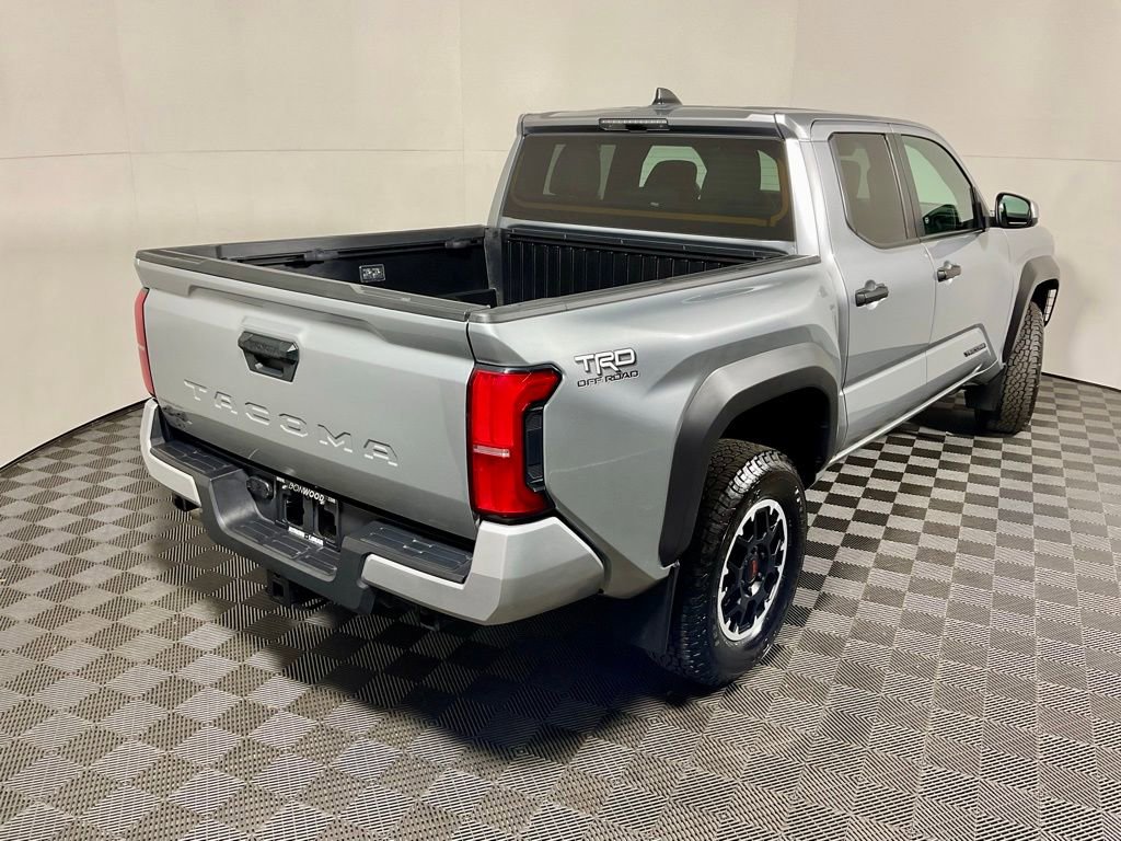 Used 2024 Toyota Tacoma TRD Off-Road image 16