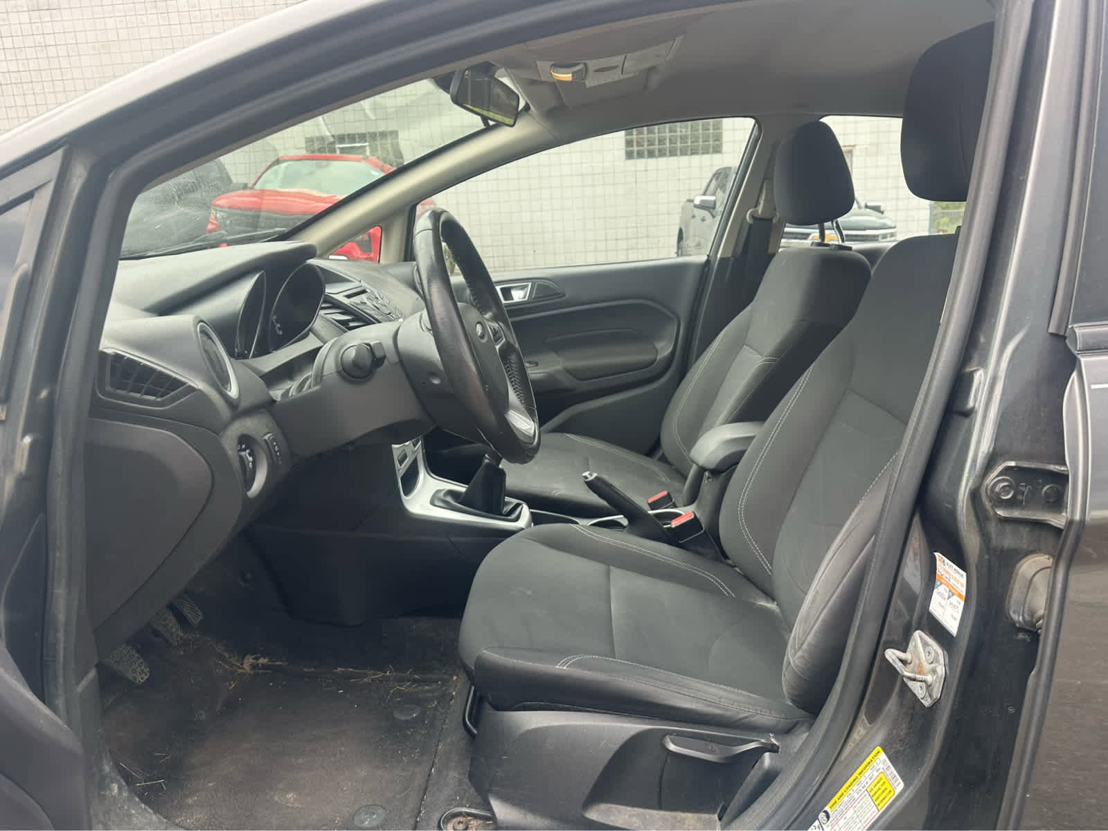 Used 2016 Ford Fiesta SE FWD image 9