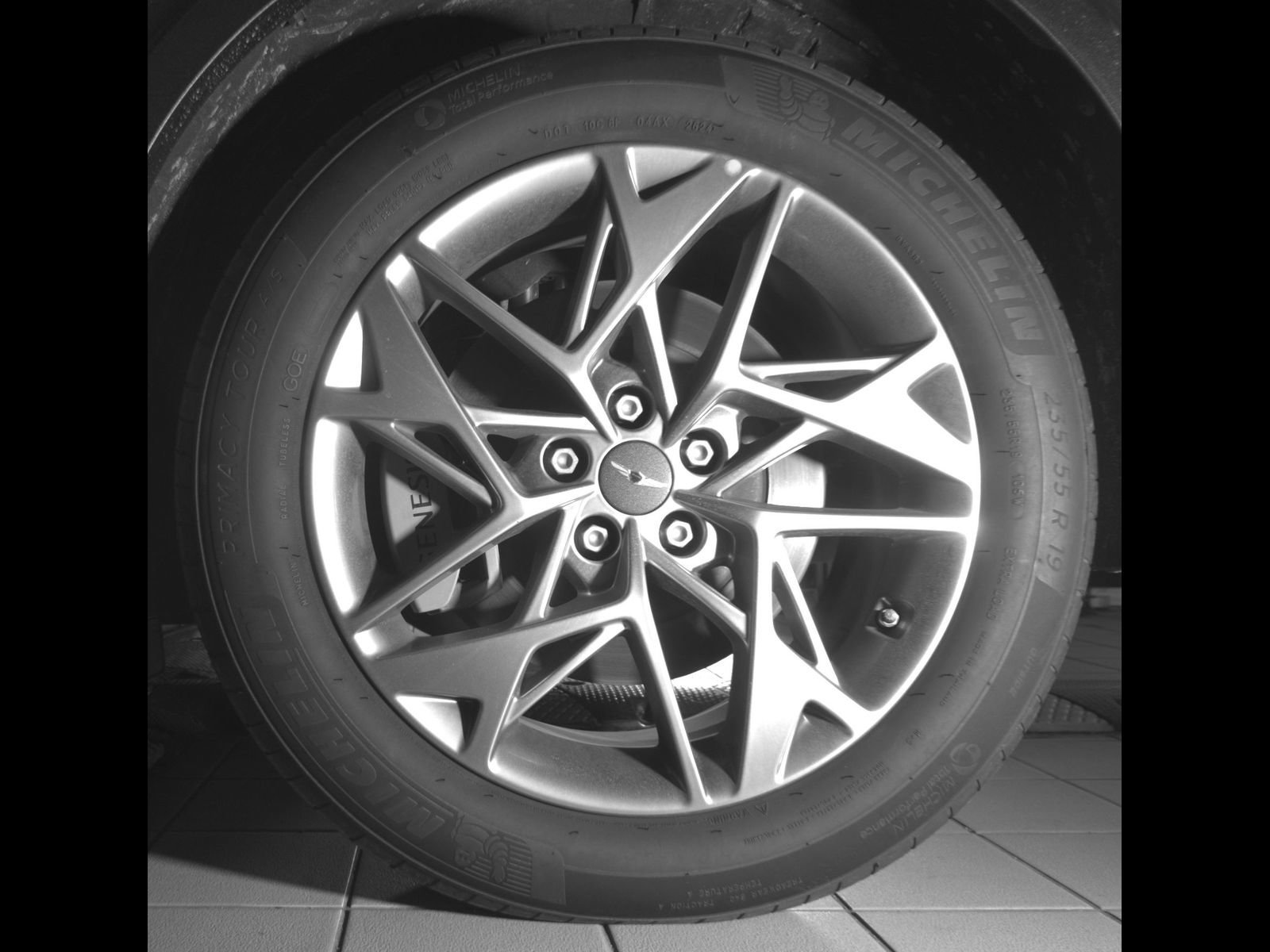 Used 2025 Genesis GV70 2.5T AWD/4WD image 28