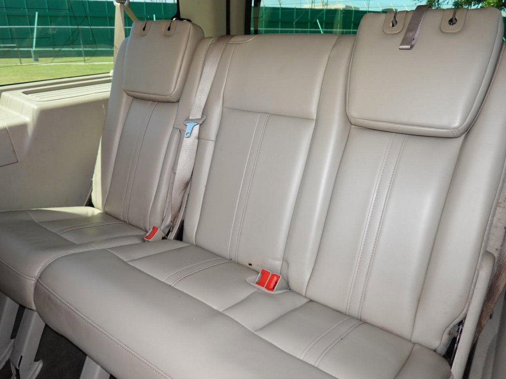 Used 2016 Lincoln Navigator L Select image 21