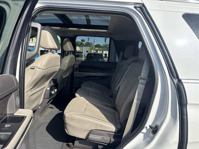 Used 2021 Ford Expedition Limited AWD/4WD image 29