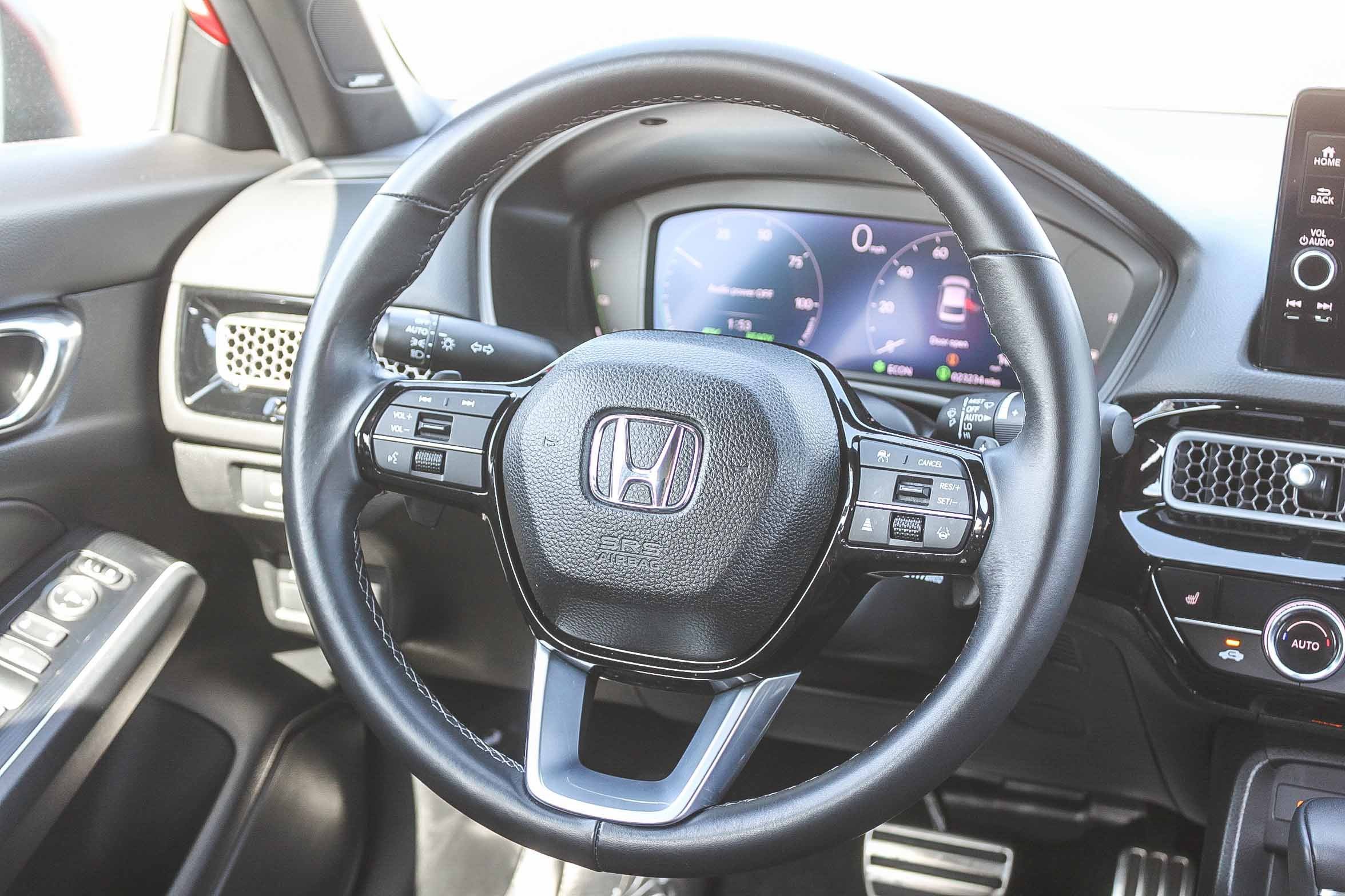 Certified 2025 Honda Civic Sport Touring image 17