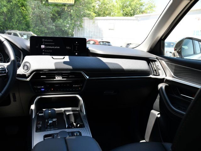 New 2026 MAZDA CX-70 3.3 Turbo w/ Preferred Package AWD/4WD image 19