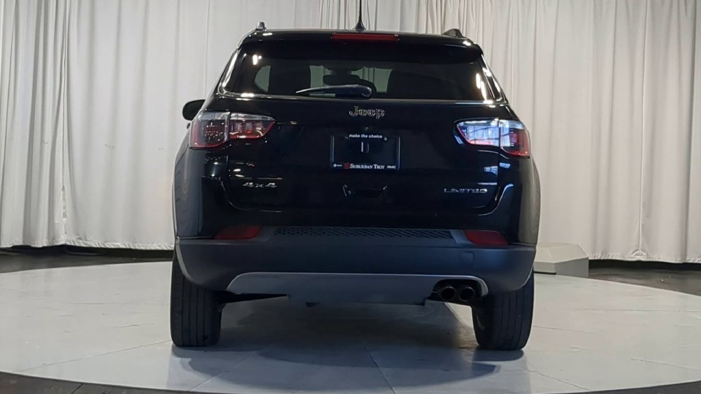 Used 2019 Jeep Compass Limited AWD/4WD image 9
