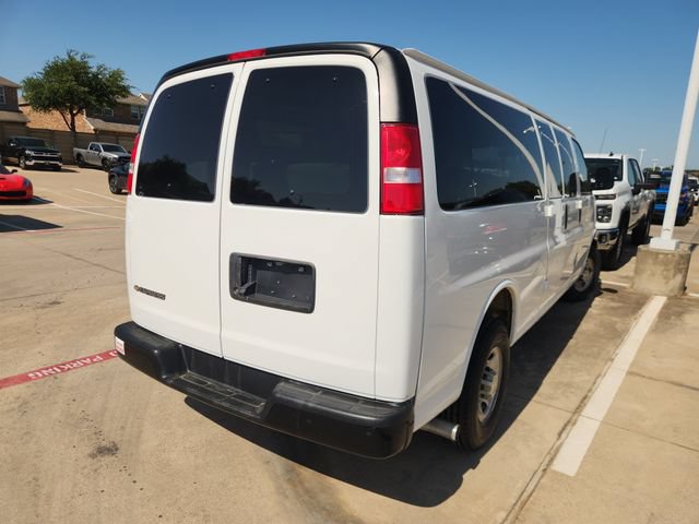 Used 2025 Chevrolet Express 3500 LS RWD image 6