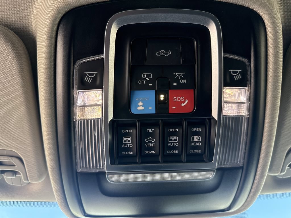 Used 2026 RAM 1500 Limited AWD/4WD image 22