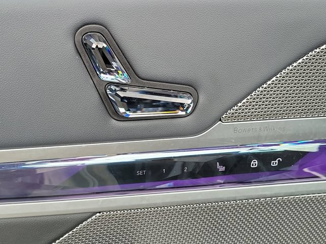 Used 2025 BMW 740i RWD image 20