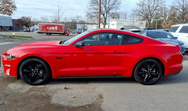 Used 2022 Ford Mustang GT Premium w/ Equipment Group 401A image 3