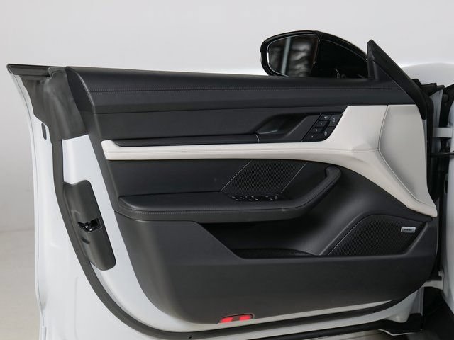 New 2026 Porsche Taycan AWD/4WD image 29