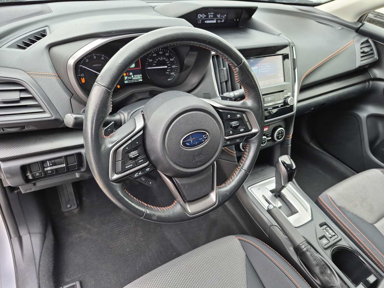 Used 2023 Subaru Crosstrek 2.0i Premium AWD/4WD image 2
