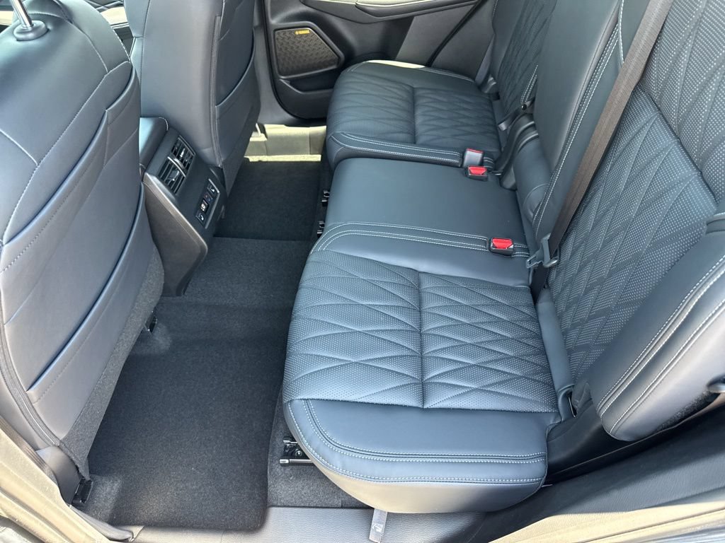 New 2026 Mitsubishi Outlander SEL FWD image 27