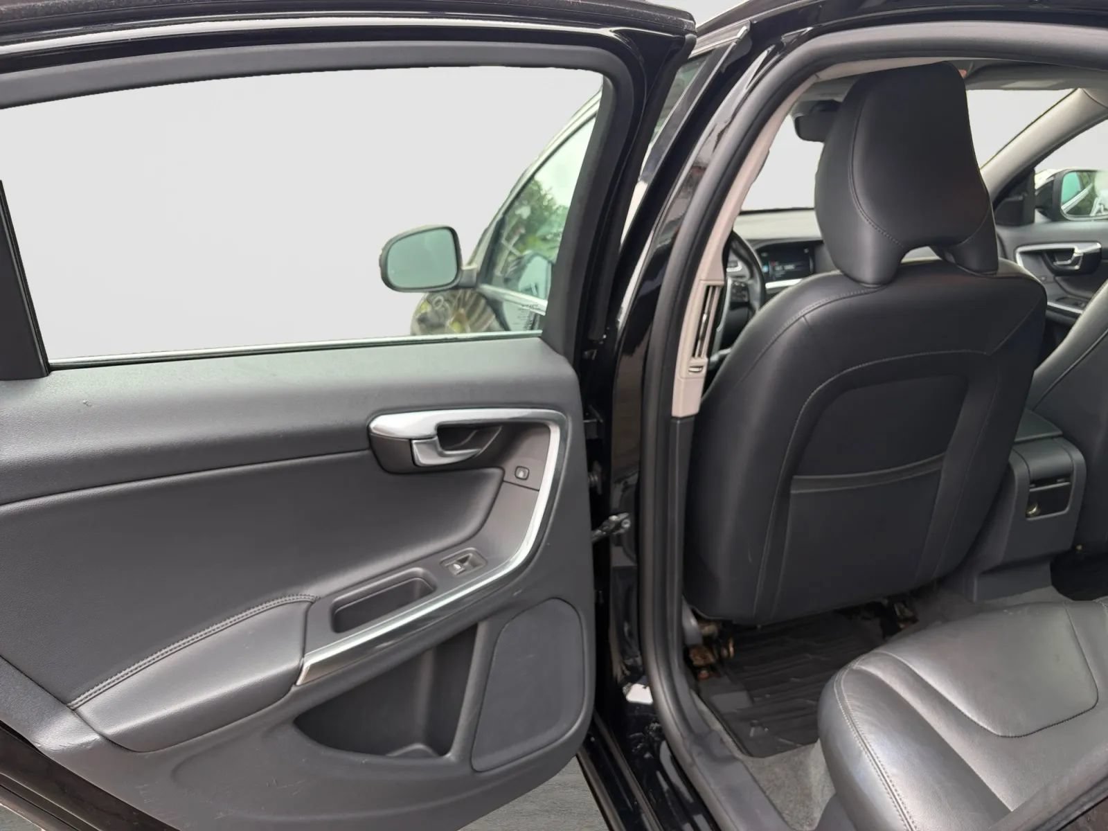 Used 2015 Volvo S60 T5 Premier AWD/4WD image 14