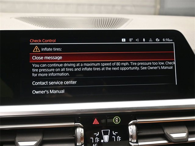 Used 2022 BMW 430i Convertible w/ Premium Package image 3