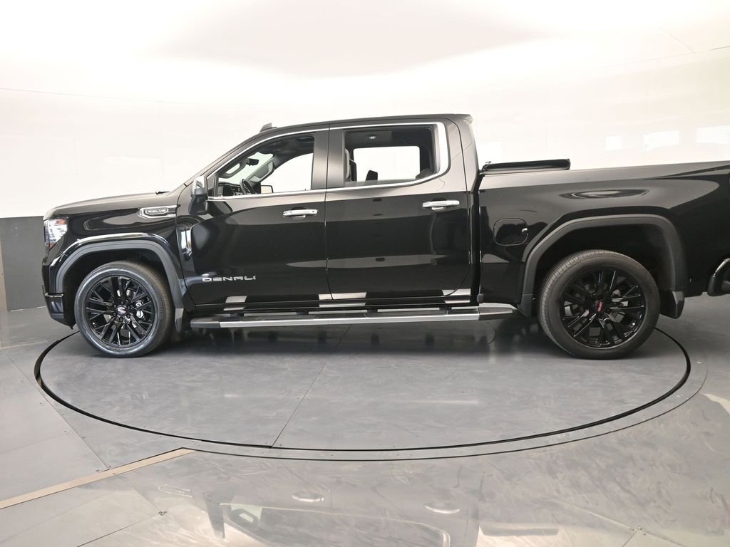 Used 2023 GMC Sierra 1500 Denali w/ Technology Package image 3