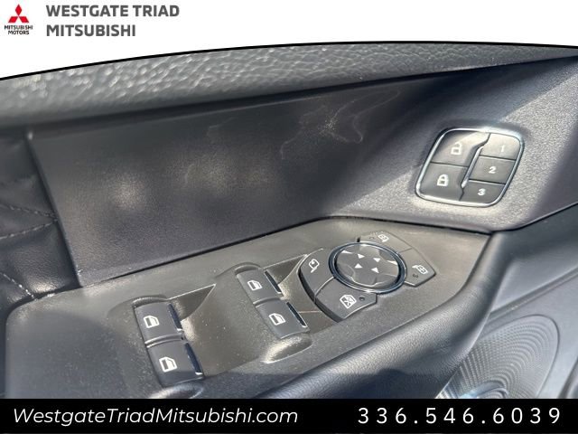 Used 2019 Ford Expedition Platinum image 14