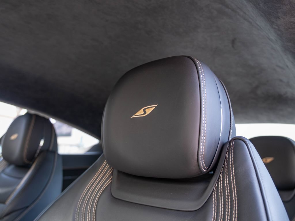 Used 2023 Bentley Continental GT V8 image 20