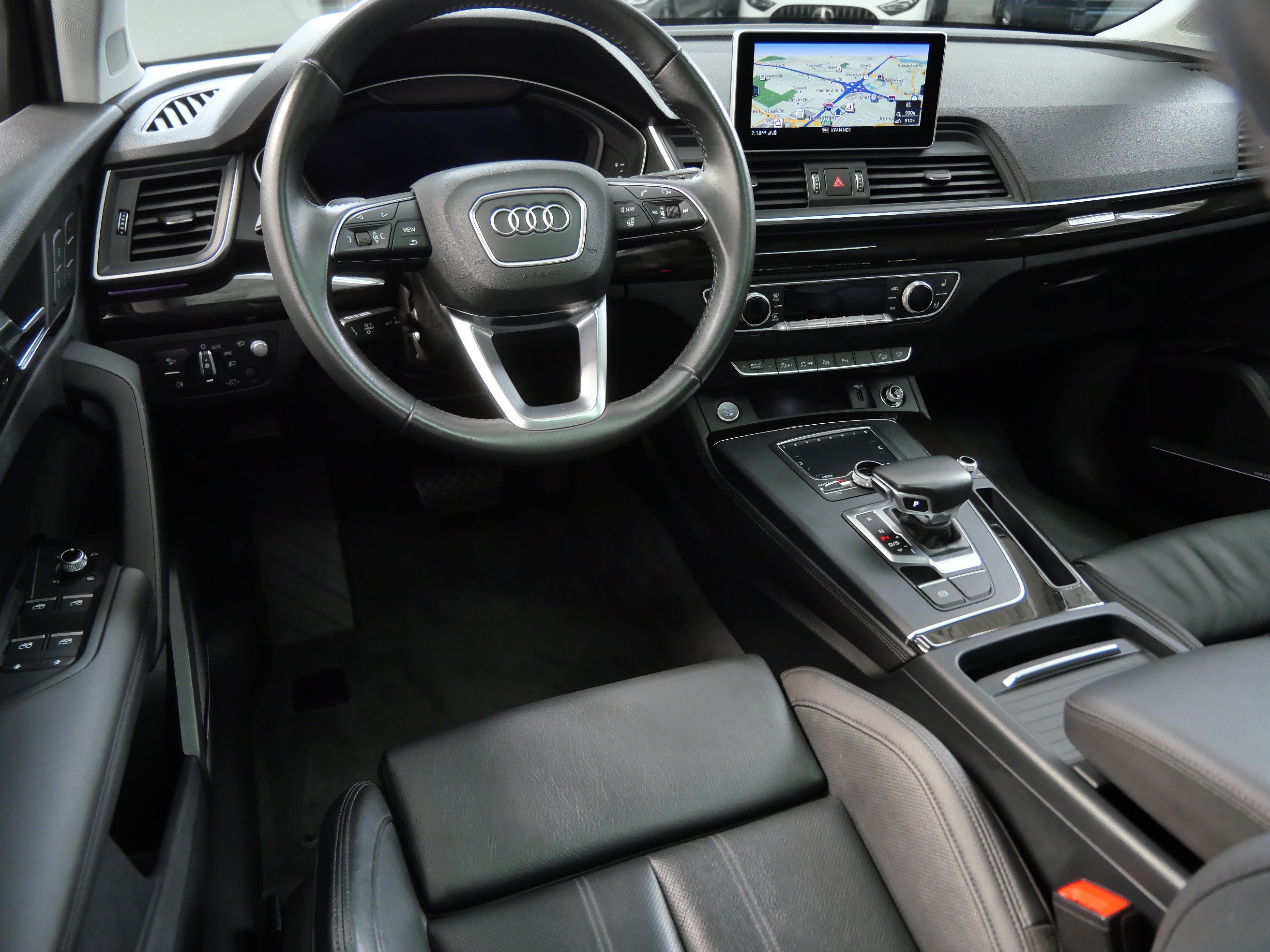 Used 2019 Audi Q5 Prestige AWD/4WD image 2