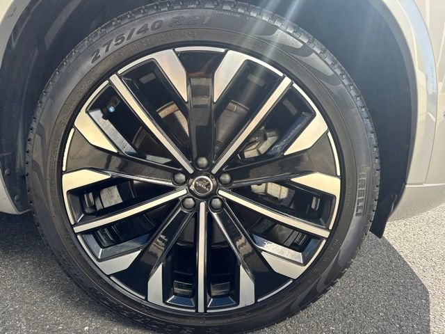 Used 2025 Volvo XC90 B6 Plus AWD/4WD image 9