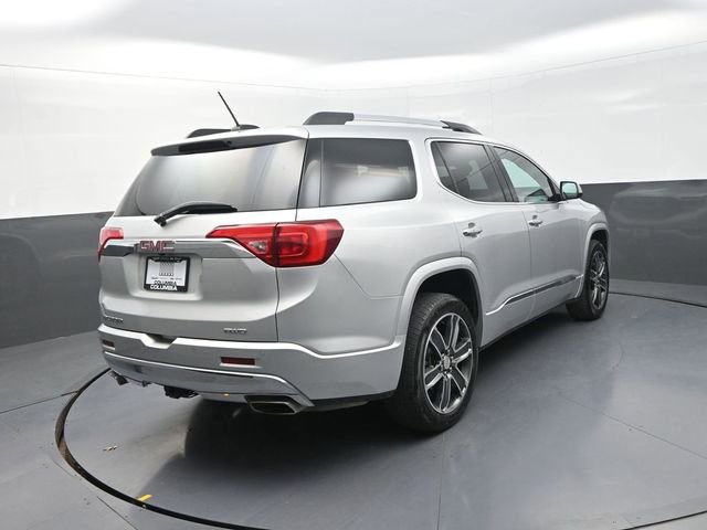 Used 2017 GMC Acadia Denali image 9