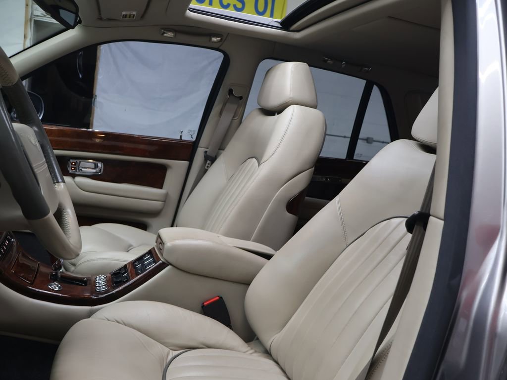 Used 1999 Bentley Arnage Green Label image 23