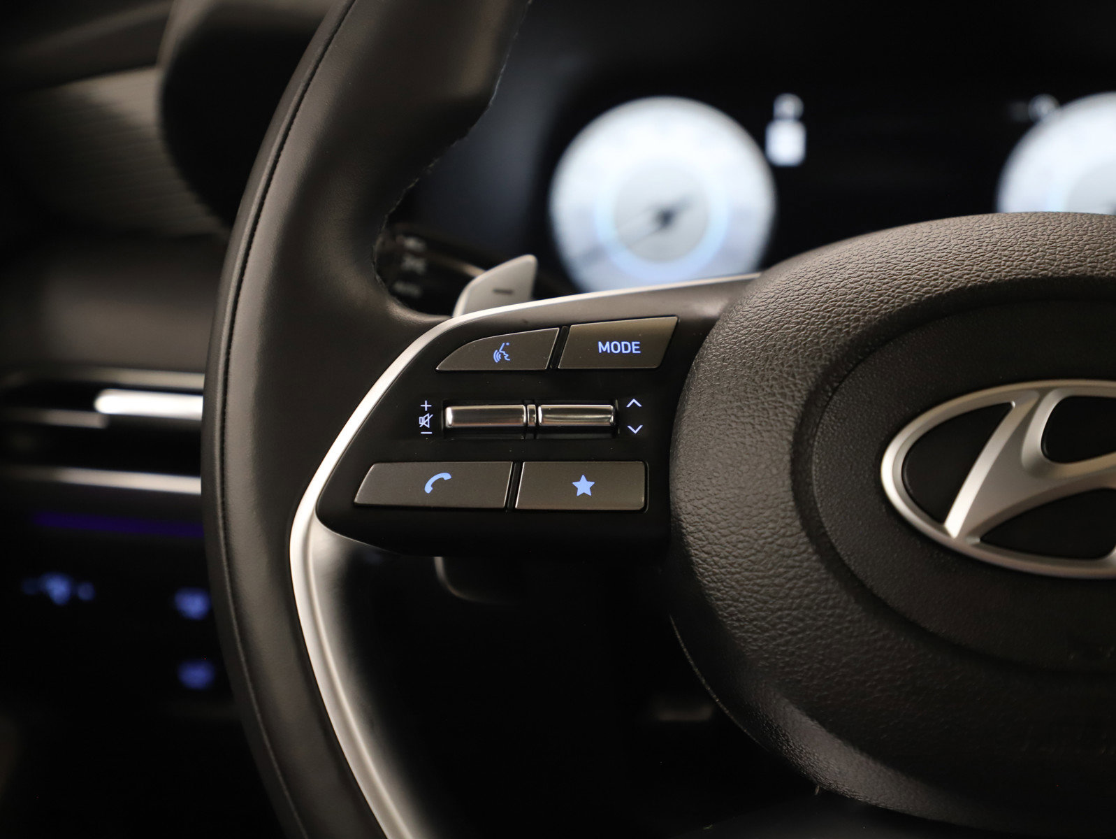 Used 2024 Hyundai Palisade Calligraphy image 28