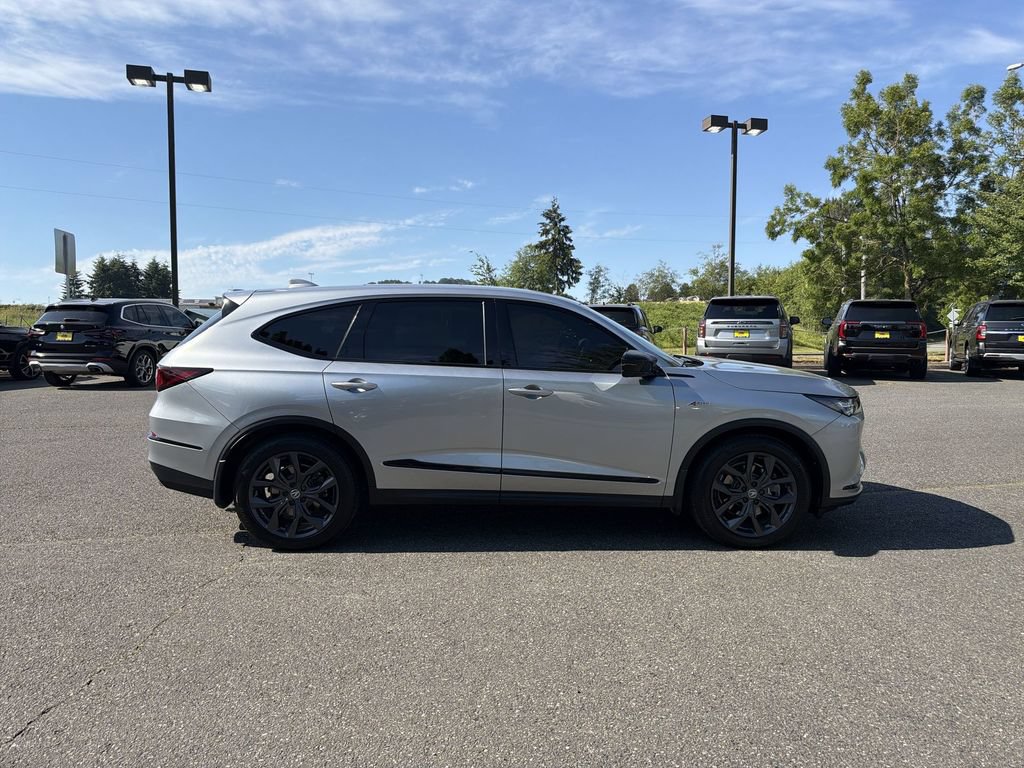 Used 2023 Acura MDX A-Spec AWD/4WD image 7