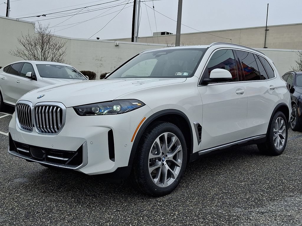 New 2026 BMW X5 xDrive40i AWD/4WD image 5