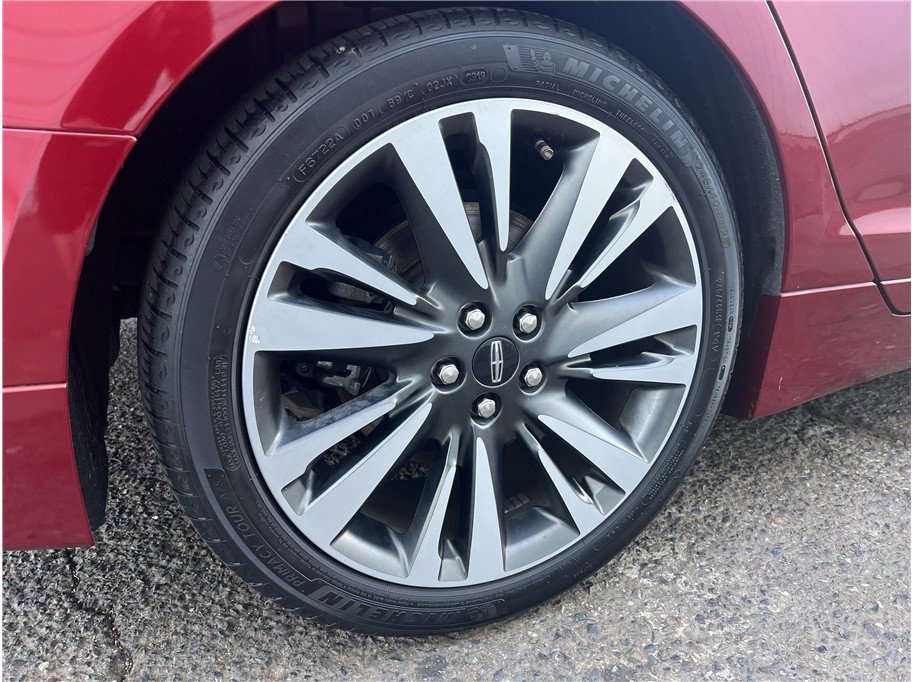 Used 2019 Lincoln MKZ Reserve FWD image 7
