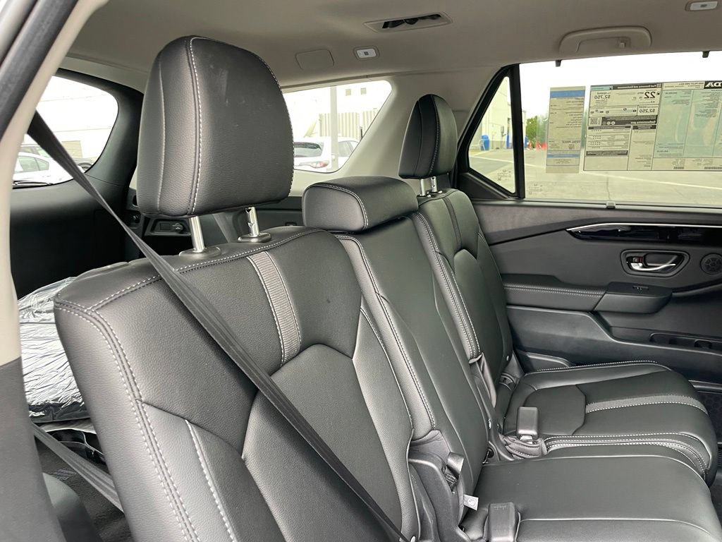 New 2026 Honda Pilot EX-L image 36