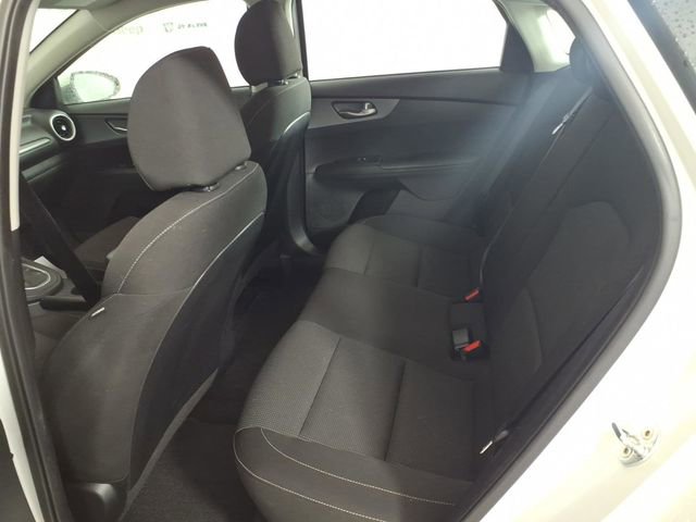 Used 2021 Kia Forte LXS FWD image 9