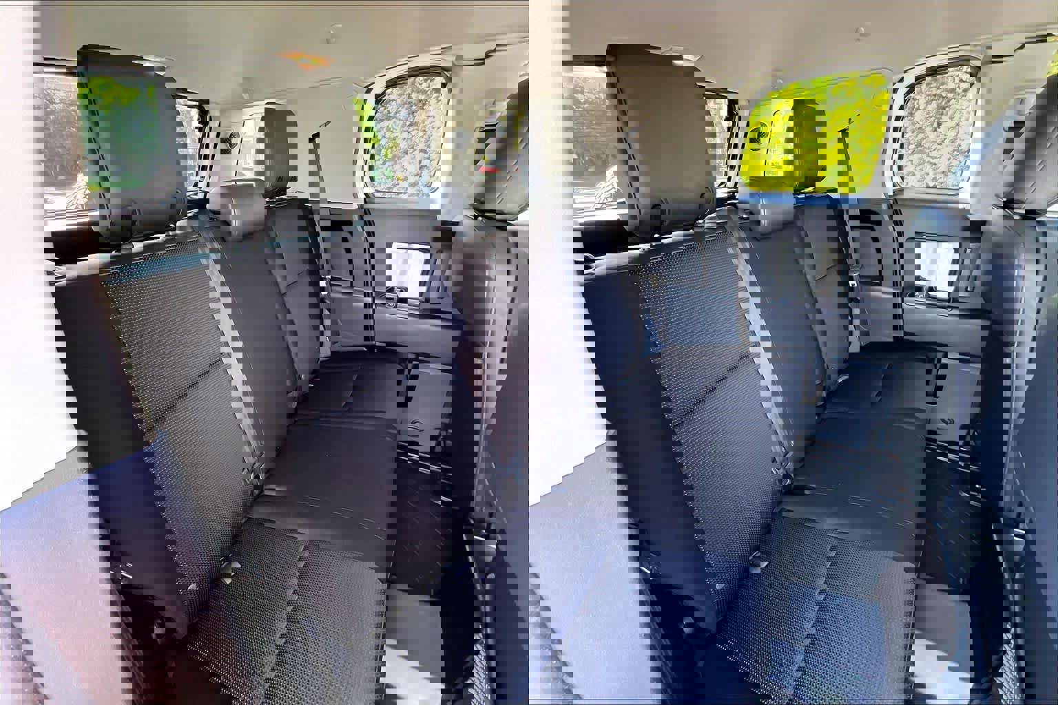 Used 2014 Toyota FJ Cruiser 4WD w/ Upgrade Package image 19