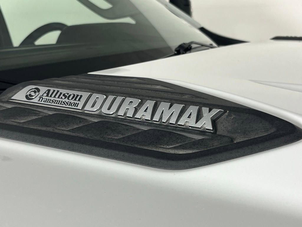 Used 2025 Chevrolet Silverado 2500 LT w/ Convenience Package image 14