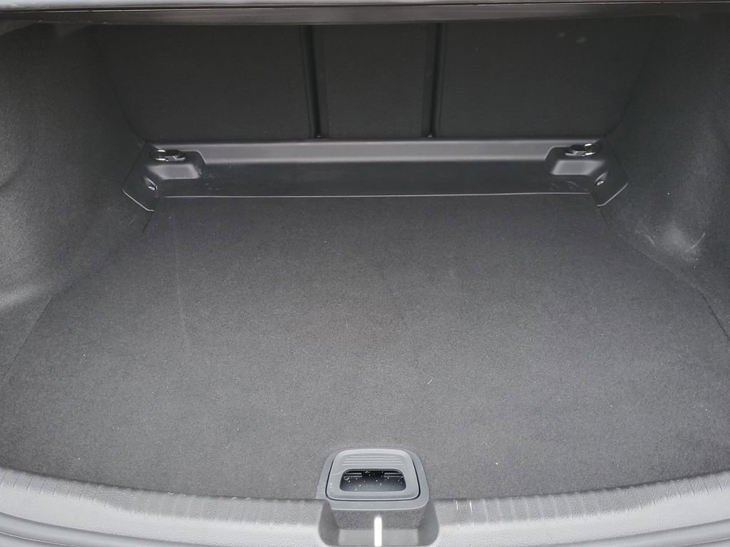 Certified 2025 Mercedes-Benz C 300 4MATIC Sedan image 31