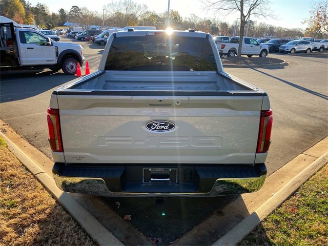 Used 2025 Ford F150 Lariat w/ FX4 Off-Road Package image 33