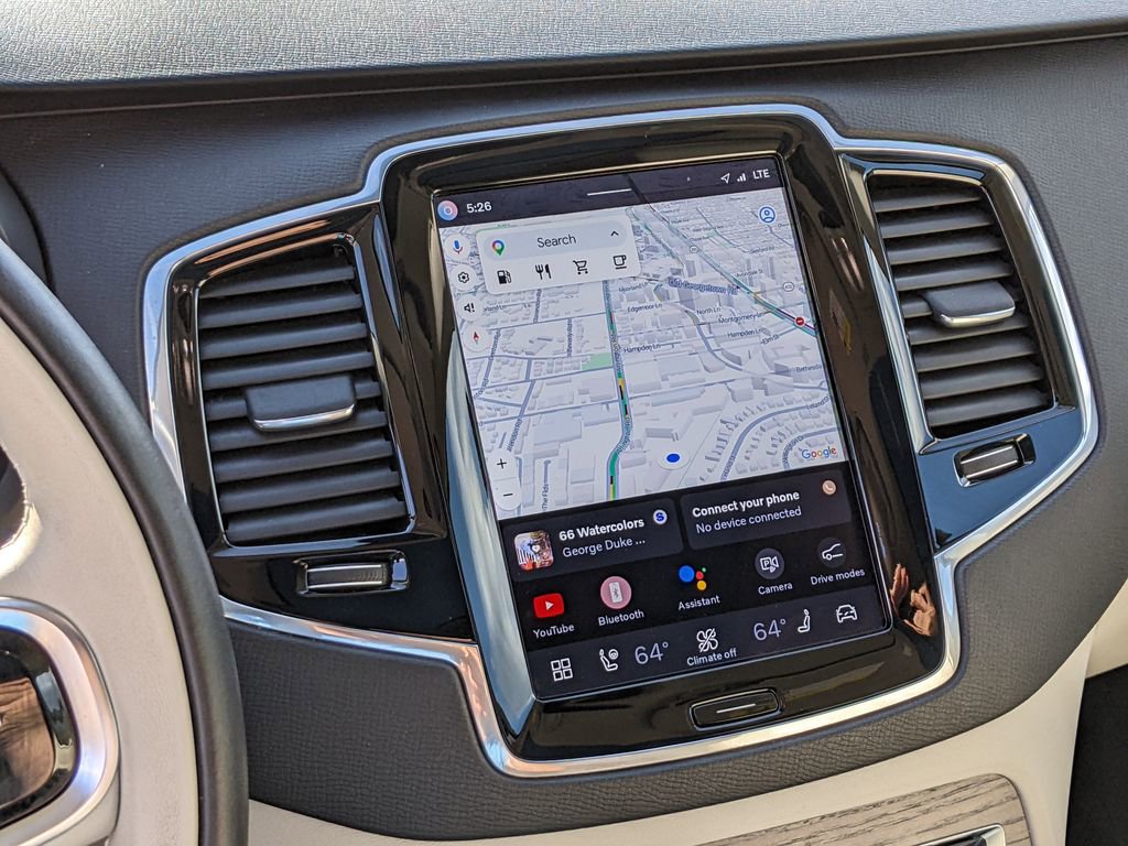 Certified 2024 Volvo XC90 B6 Plus w/ Protection Package image 16